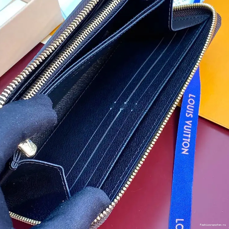 Fashionreps 2411YA0029 Bags LV 0501